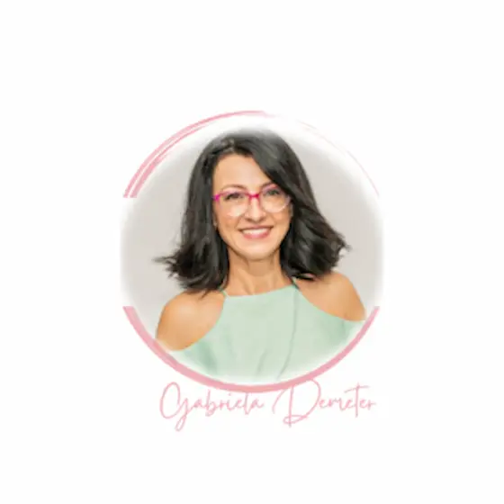 Gabriela Demeter, consilier pentru dezvoltare personală din Brașov, în timpul unei sesiuni de consiliere online